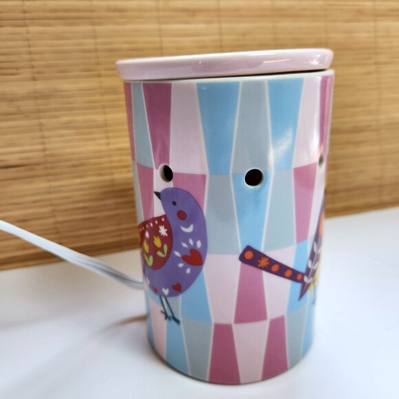 Scentsy Wax Warmer Pretty Bird Retired 2017 Full Size with Bulb Clean - Picture 4 of 14